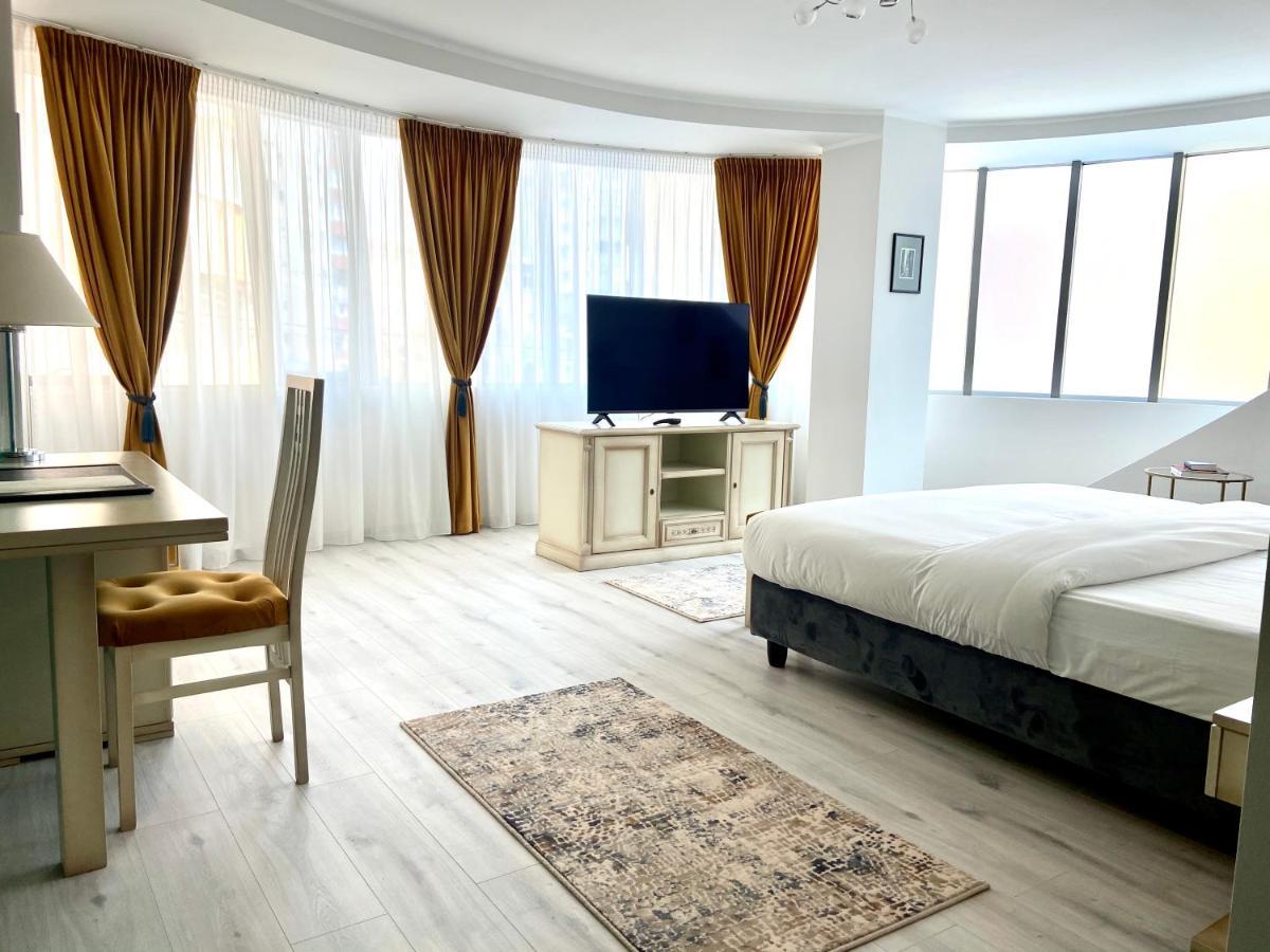 Hotel Paradis Cluj-Napoca Ngoại thất bức ảnh