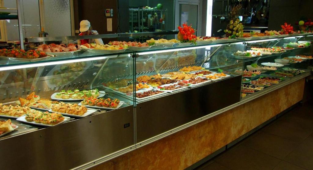 Hotel Paradis Cluj-Napoca Ngoại thất bức ảnh